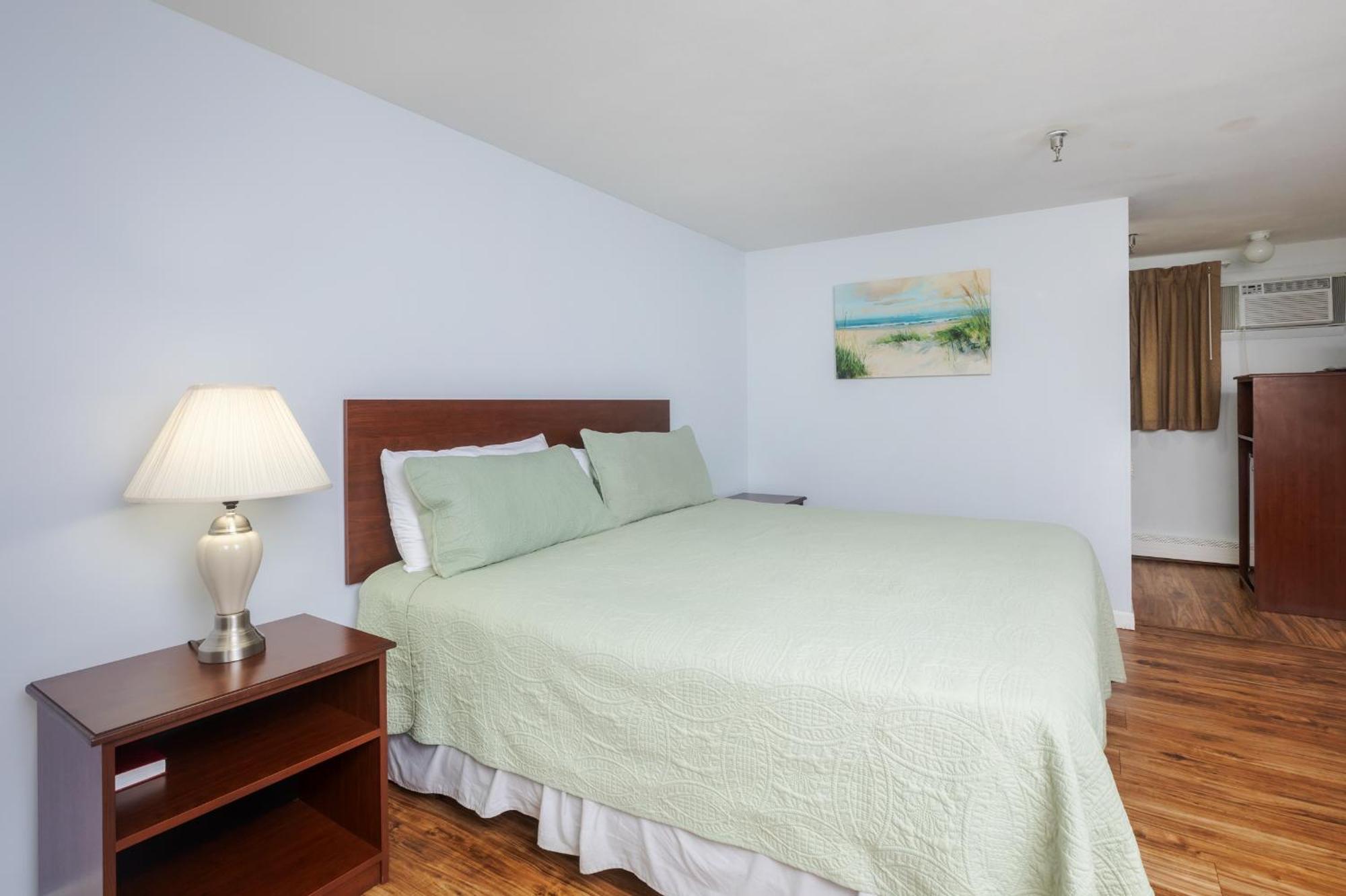 Marguerite Motel Hampton Bagian luar foto