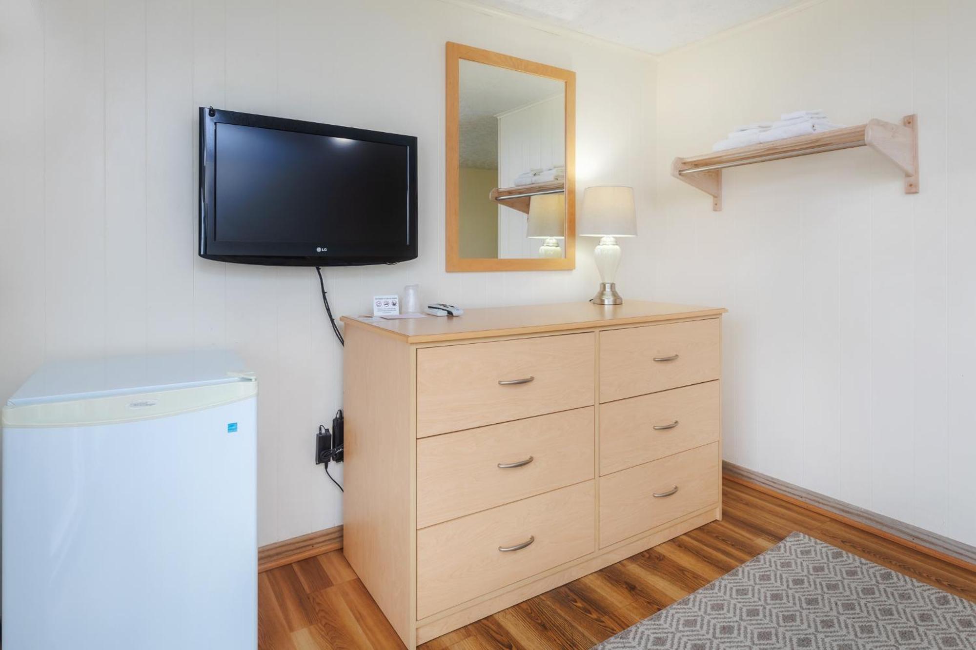 Marguerite Motel Hampton Bagian luar foto