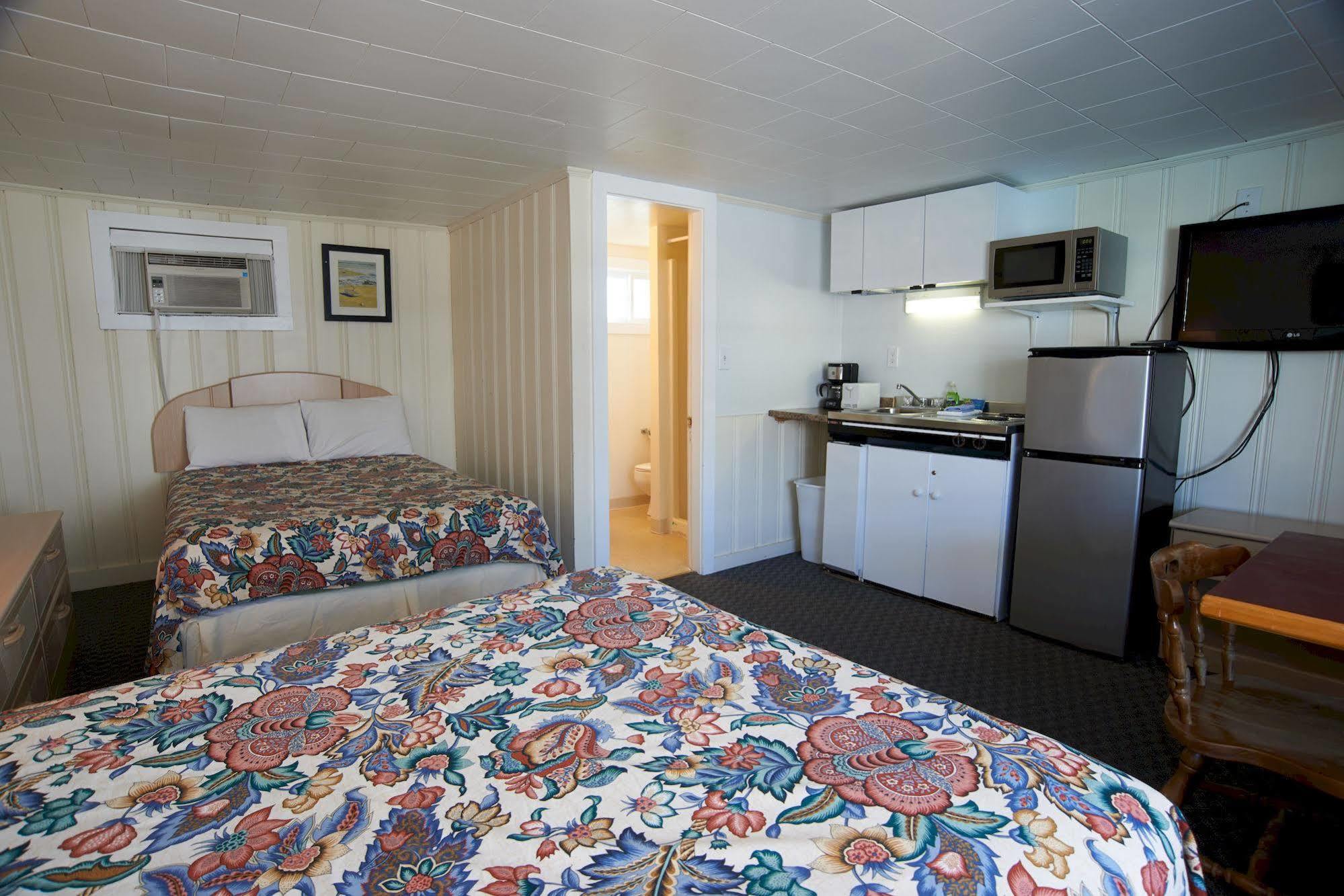Marguerite Motel Hampton Bagian luar foto